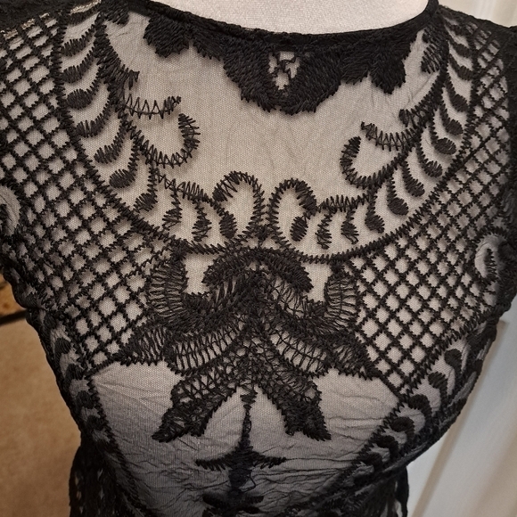 Peach Black Lace Blouse   Size XL - Picture 2 of 5